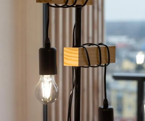 Elegancki Z Parkingiem By Renters Apartman