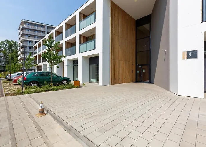 Elegancki Z Parkingiem By Renters Apartman *