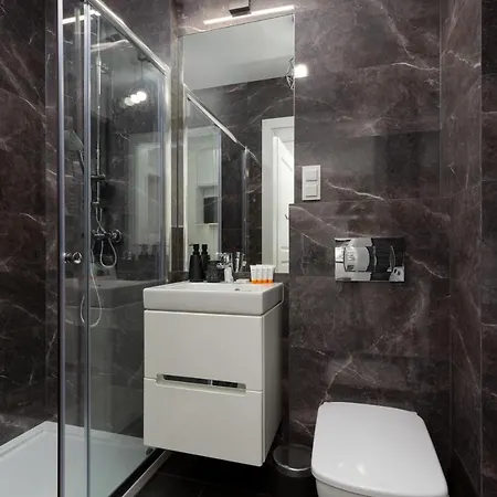 Apartmán Elegancki Z Parkingiem By Renters